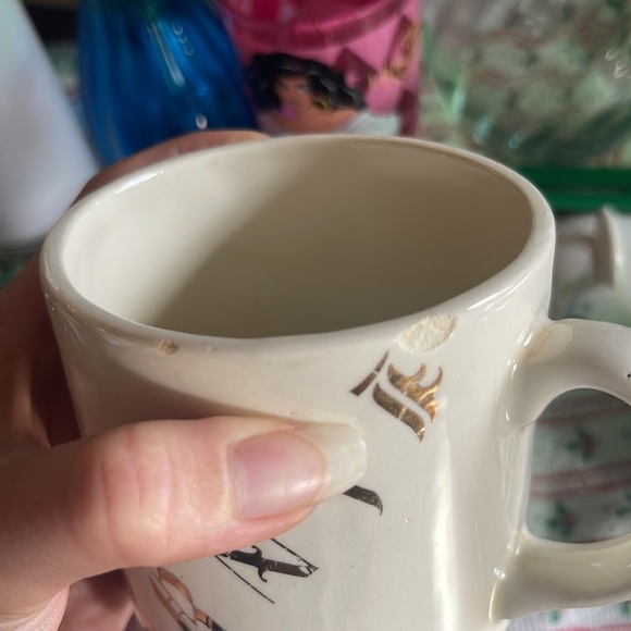 Vintage Arnie mug - Picture 5 of 8